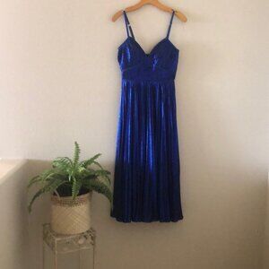 Marchesa NottePleated Sleeveless Tea-Length Dress